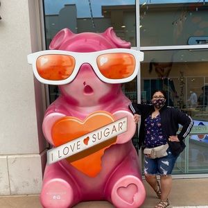 Meet your Posher, Valerie